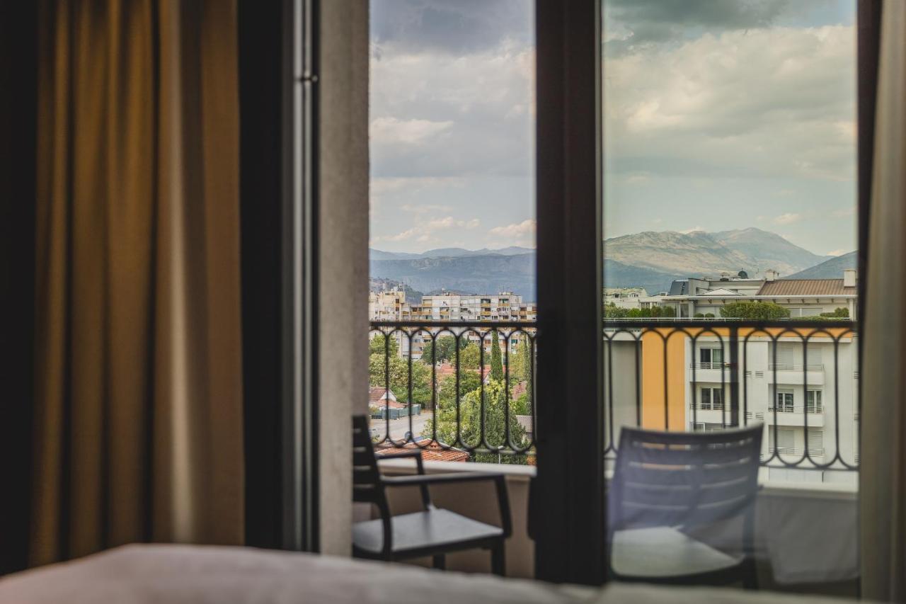 Signum Hotel Подгориця Екстер'єр фото