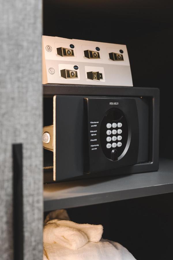 Signum Hotel Подгориця Екстер'єр фото