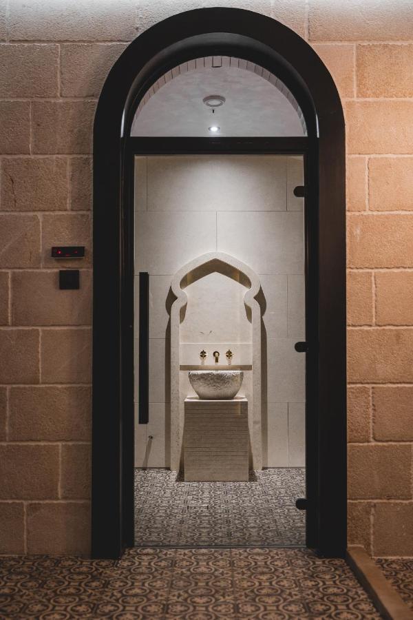 Signum Hotel Подгориця Екстер'єр фото