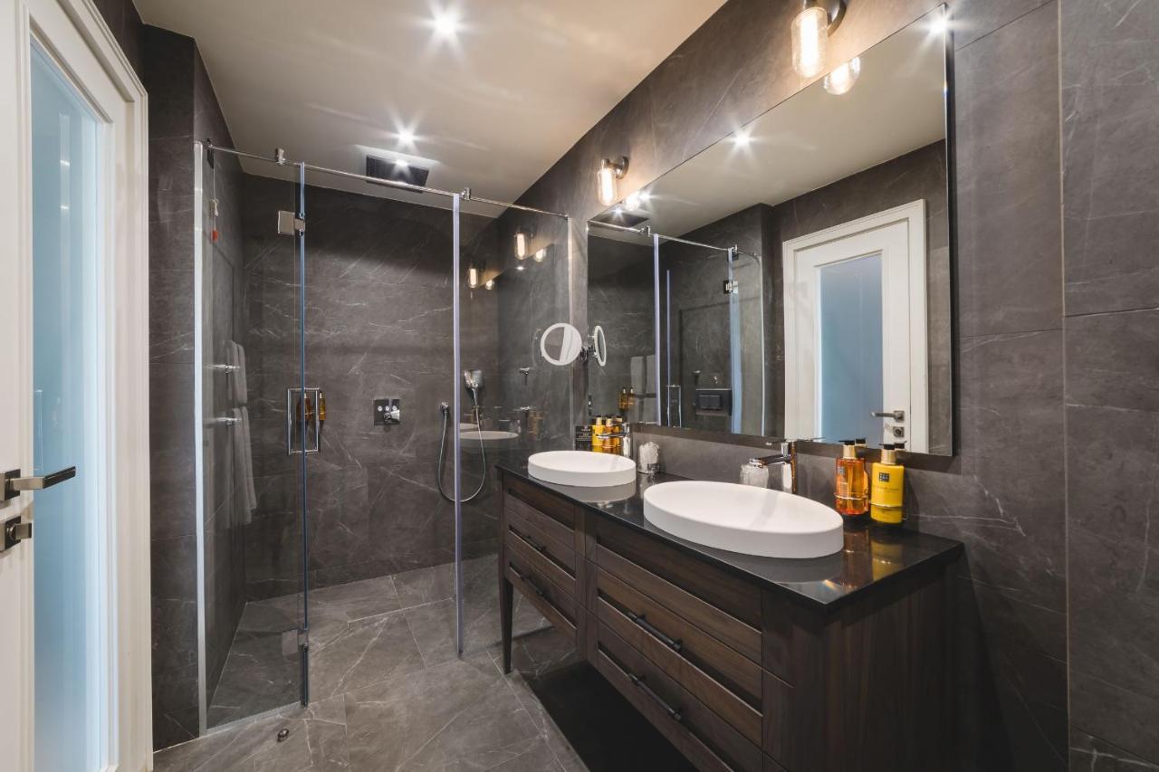 Signum Hotel Подгориця Екстер'єр фото
