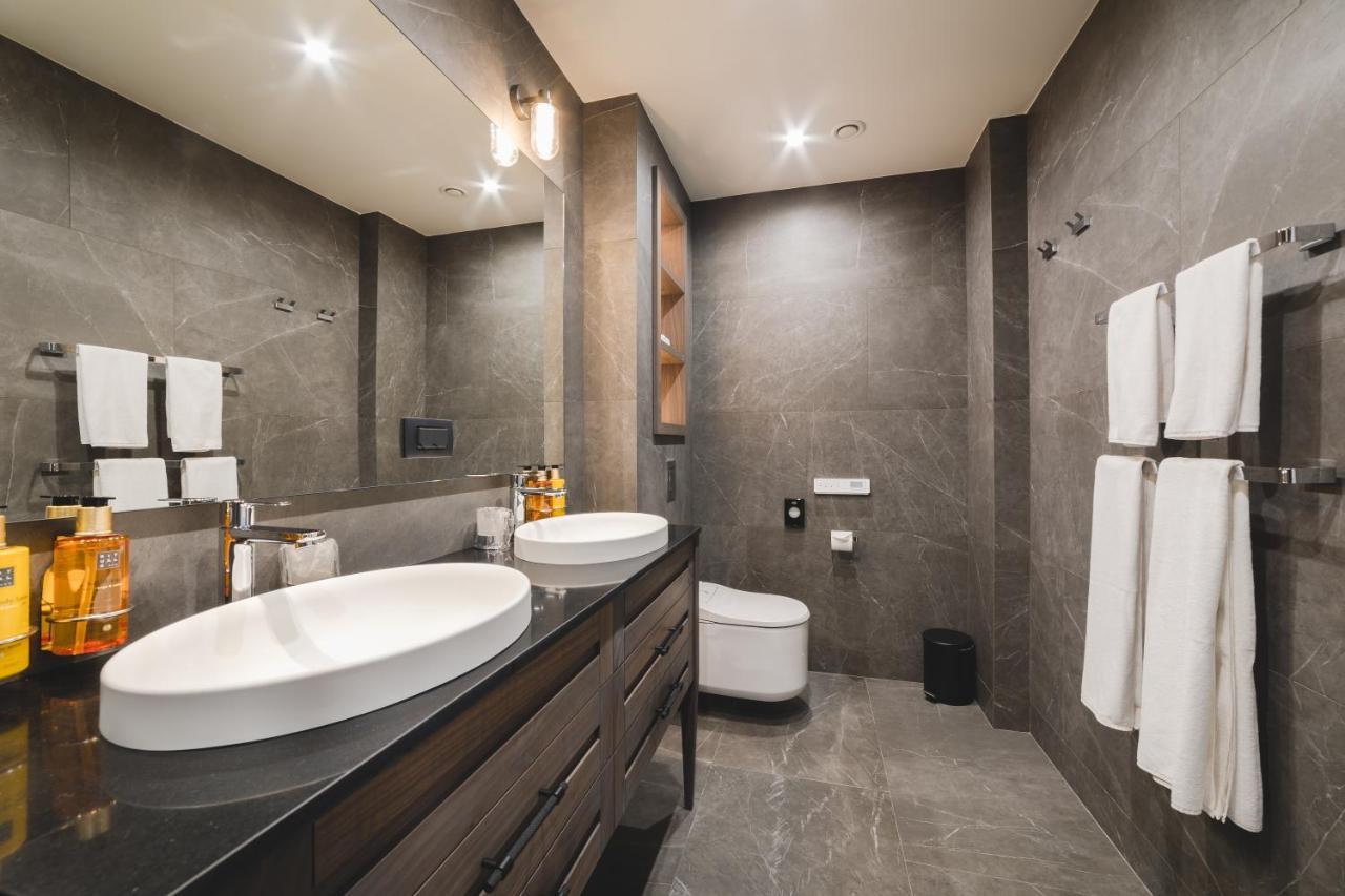 Signum Hotel Подгориця Екстер'єр фото